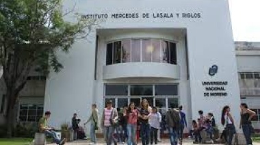 La UNM comenzó a dictar Talleres de acompañamiento en distintas escuelas de Moreno