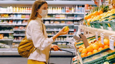 La confianza del consumidor subió en mayo por primera vez en cuatro meses