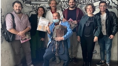 Estudiantes de la Lic. en Diseño Gráfico visitaron la redacción de la revista "Hecho en Buenos Aires"