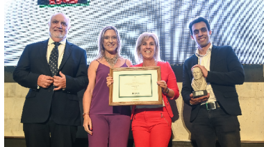 María Laura García, Presidenta y Fundadora de GlobalNews Group, reconocida como Empresaria Líder 2022