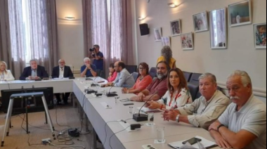 En el comienzo de la paritaria docente nacional, los gremios reclaman que el aumento supere la inflación