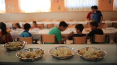 En ocho años creció 21% la cantidad de alumnos que reciben el desayuno y el almuerzo en escuelas estatales