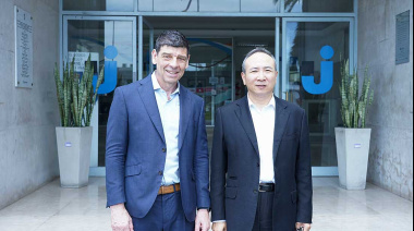 El Embajador de China en Argentina visitó la UNAJ