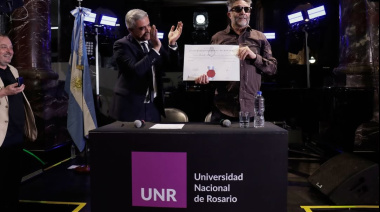 Ovación y homenaje: Fito Páez recibió el Honoris Causa de la UNR