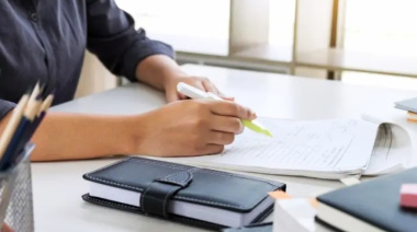 ¿Qué se enseña a quienes enseñan?