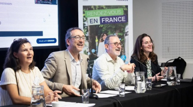 Campus France expuso programas de intercambio y cooperación para el período 2025–2026