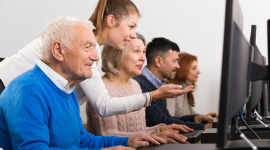 Talleres para adultos +50 en la UCC