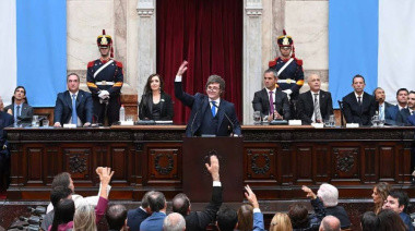 Milei anunció reformas educativas y crece la tensión con las universidades