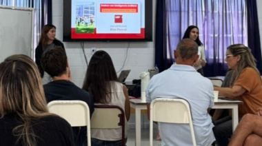 La UBP brindó capacitación en Evaluación con IA para escuelas secundarias