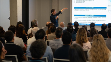 Articulación académica y sector productivo: Universidad Siglo 21 abordó las claves de competitividad en Neuquén