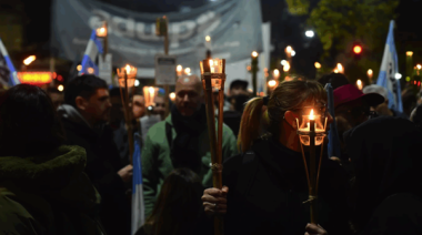 La UNLP convoca a una nueva marcha de antorchas en defensa de la universidad pública