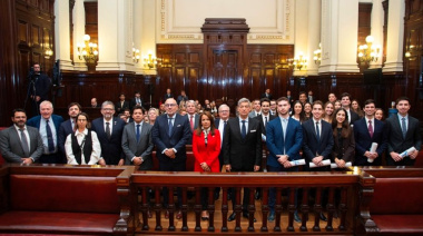 La Corte Suprema reconoció a los mejores promedios de las carreras de abogacía de todo el país