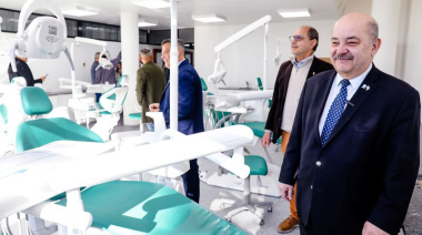Tauber inauguró la Clínica de Posgrado de la Facultad de Odontología