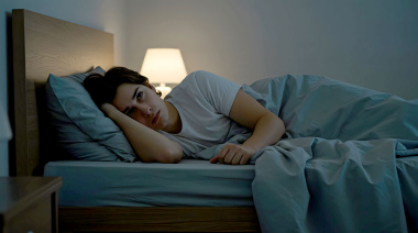 Salud mental: advierten que el insomnio agrava el riesgo de crisis emocionales
