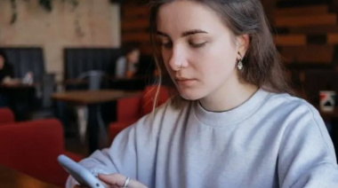 Un estudio de la UdeSA analiza cómo TikTok redefine la agenda cultural