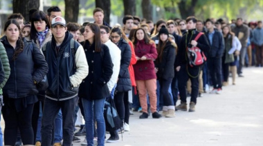 La UCA lanzó una fuerte advertencia: aseguran que la desocupación real ya rondaría el 30%