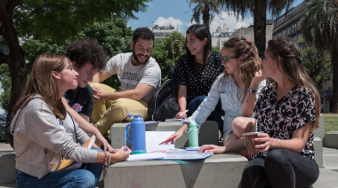 La UNRN convoca a la comunidad a sumarse al Fondo Solidario de Becas
