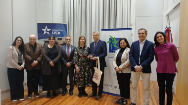 Representantes de la Embajada de EE.UU. visitaron la sede del CRUP