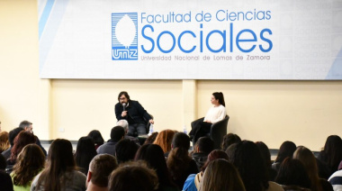 Con críticas al desfinanciamiento universitario, se realizó la IX Jornada de Comunicación Estratégica de la UNLZ