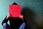 Alertan sobre depresión, suicidios y consumo problemático en jóvenes argentinos