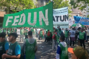 Continúan las medidas de lucha de los gremios por el financiamiento universitario