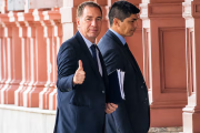 La silla más inestable del Gobierno: Milei ya designó cuatro jefes de Gabinete