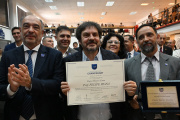 La Universidad Champagnat distinguió a Felipe Pigna con el título de Doctor Honoris Causa