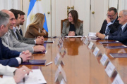 Capital Humano impulsa la educación financiera para jóvenes y docentes junto al sector bancario