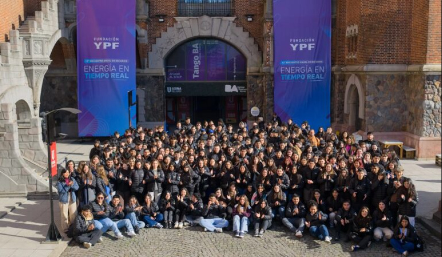 Becas 2026 de Fundación YPF: apoyo económico y mentoría para estudiantes de carreras estratégicas