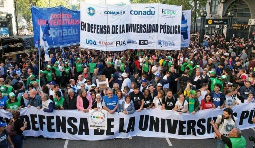 La Justicia mantiene la cautelar y vuelve a poner al Gobierno bajo presión por las universidades