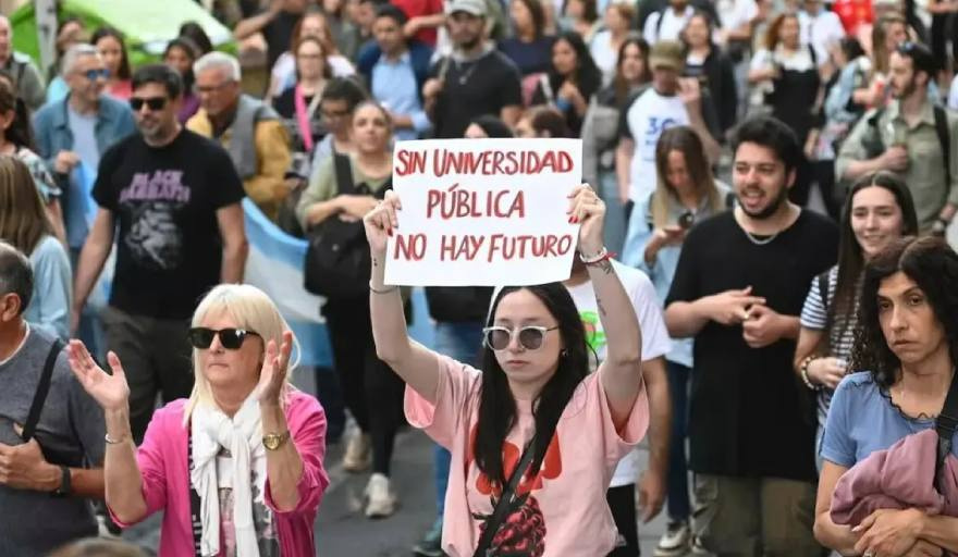 Conflicto universitario: anunciaron paros escalonados y una nueva Marcha Federal en octubre